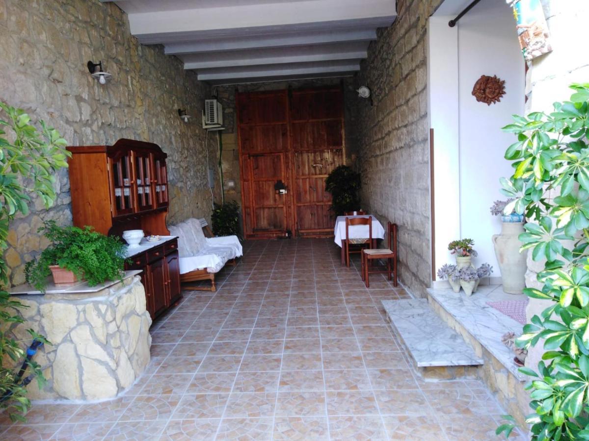 Bed and Breakfast Anticacasaliori Dolianova Exterior foto
